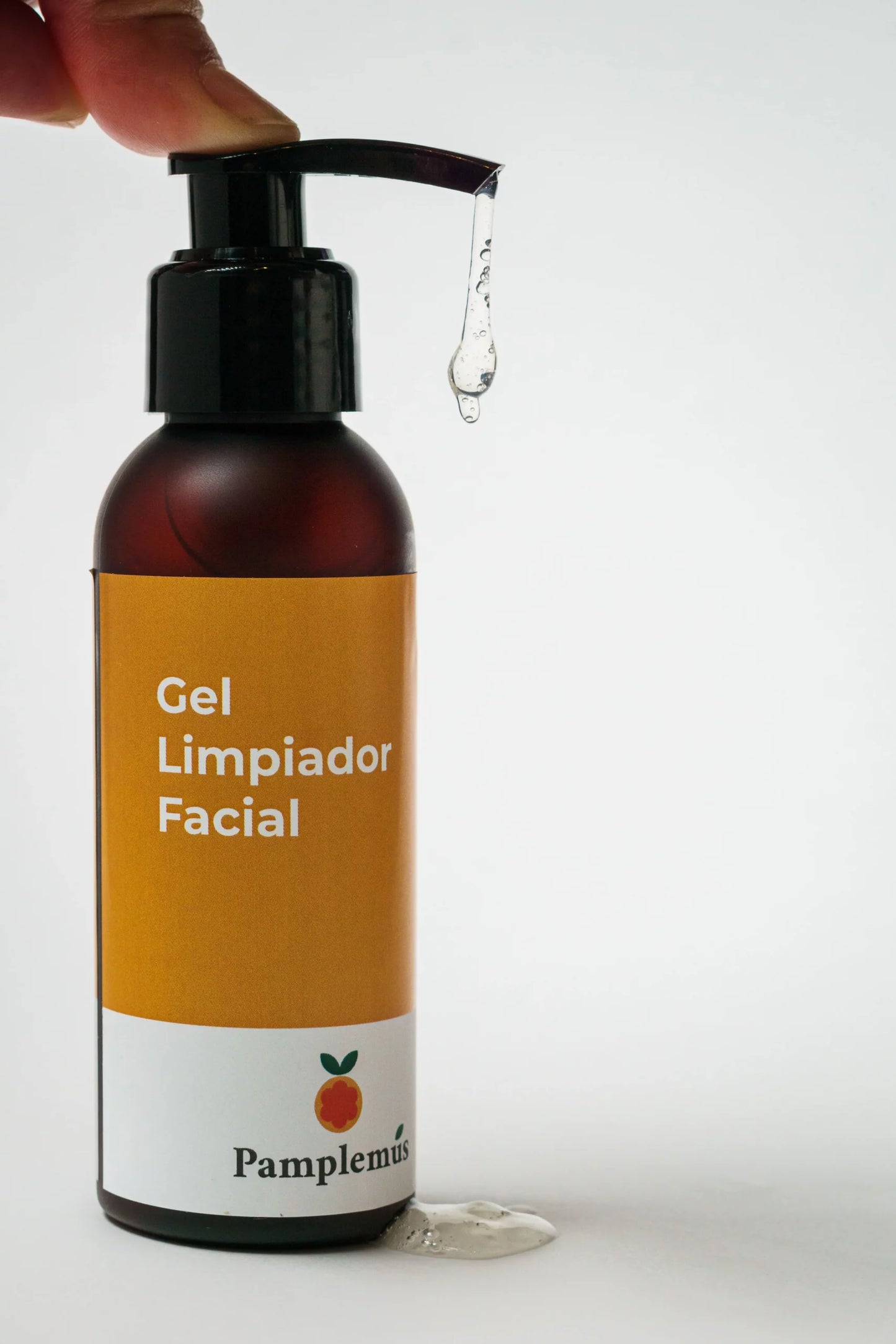 "Gel limpiador AHAs naturales exfoliante facial cosmética ecológica vegana"